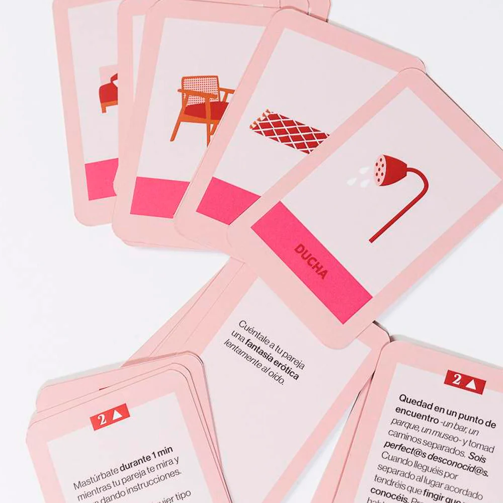 Juego de cartas para parejas "Hotel Kamasutra" - Image 3