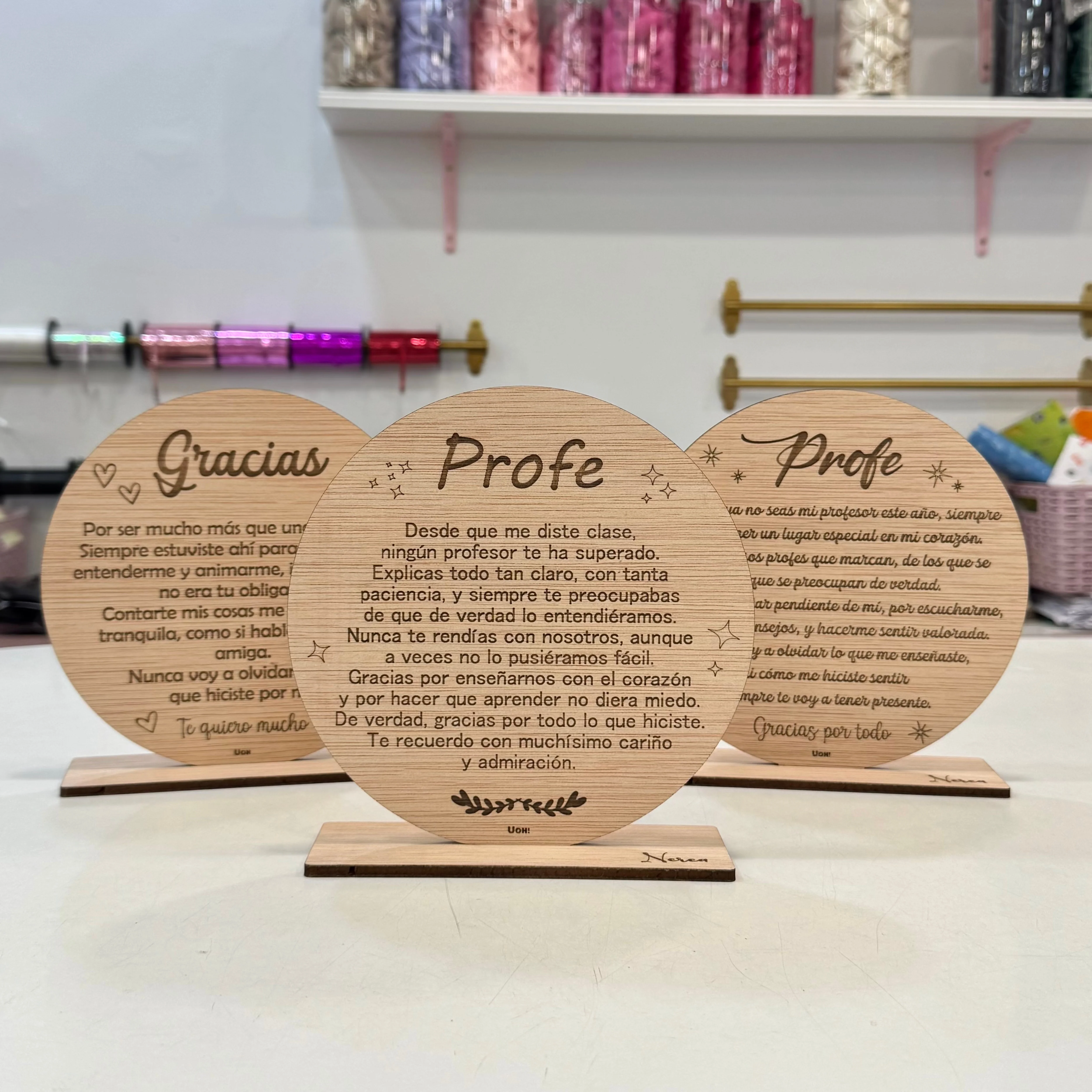 Placa con texto Profe - Image 3